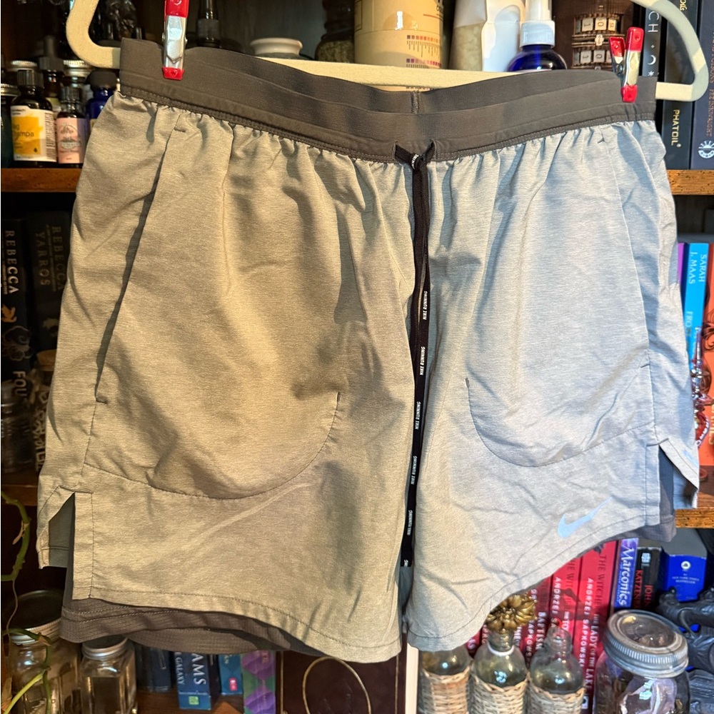 Nike Gray Athletic Shorts Lightweight Quick-Dry